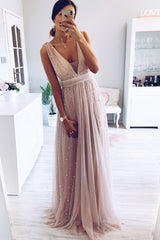 Elegant A-Line V-Neck Tulle Blush Long Prom Dress with Pearls