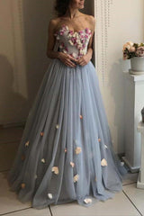 Detachable Straps Sweetheart Floral Applique Long Prom Dress