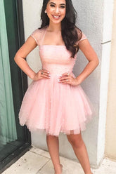 Chic Sparkly Cap Sleeve Tulle Pearls Short Homecoming Dress