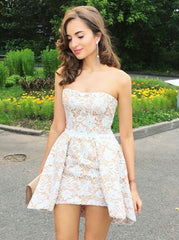 Elegant Strapless Short Lace Cocktail Party Dress