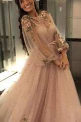 Elegant Pearl Pink Long Sleeves Prom Dresses with Appliques Beaded