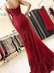 Burgundy Spaghetti Straps Mermaid/Trumpet Long Lace Prom Dress