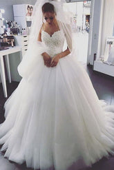 Charming Tulle White Spaghetti Straps Ball Gown Wedding Dress