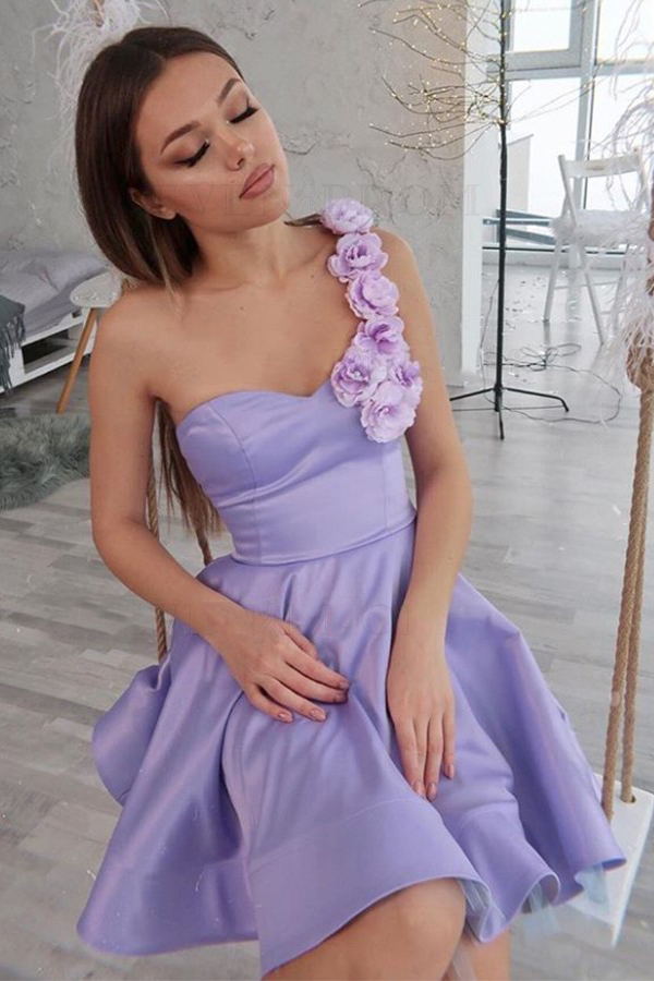 Elegant One-Shoulder Lilac Short Homecoming Dress with Flowers