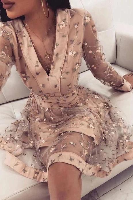 Long Sleeve V-Neck Prom Dresses, Short Homecoming Dress