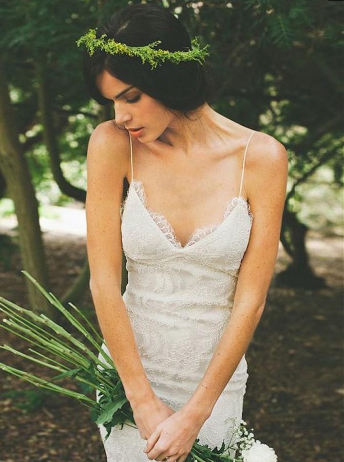 Mermaid Backless Spaghetti Straps Lace Beach Wedding Dresses