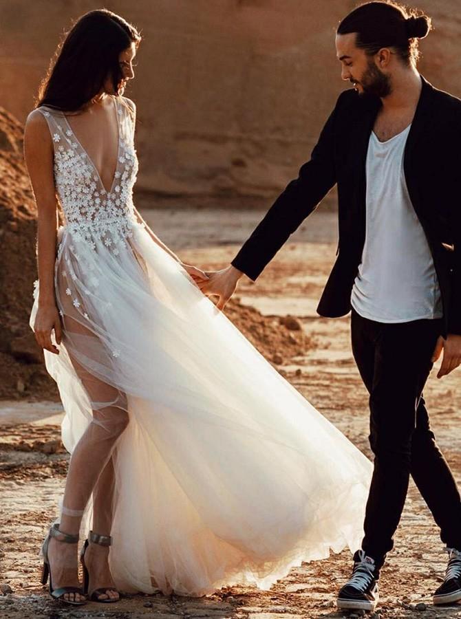 A-Line Plunging Neckline Appliques Tulle Outdoor Wedding Dress with Split