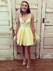 Double Straps V-Neck Yellow Short Prom Homecoming Dress
