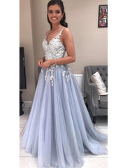 A-Line V-Neck Tulle Long Prom Dresses with Lace Appliques