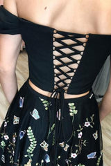 Off-Shoulder Black Floral Embroidered Homecoming Dresses, Two-Piece Short Prom Dress
