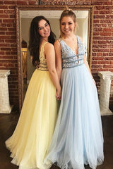 Lace Tulle A-Line Long Graduation Prom Dresses with Beading