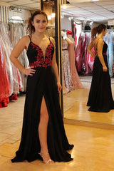 Black and Red Appliques Backless Long Prom Dress