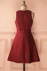 A-Line V-Neck Lace-Up Burgundy Short Homecoming Dress
