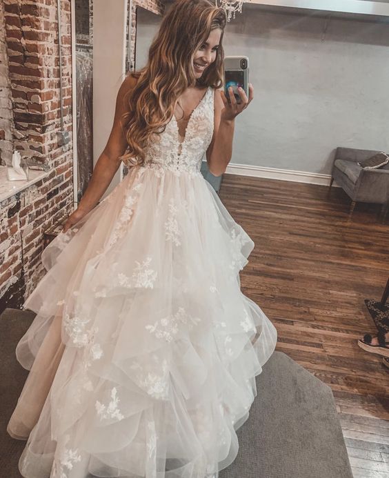 Elegant V-Neck Tulle Prom Dresses, Princess Long Wedding Dresses
