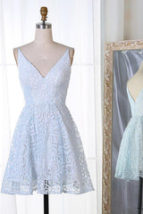 A-Line Lace Spaghetti Straps V-Neck Short Homecoming Dress