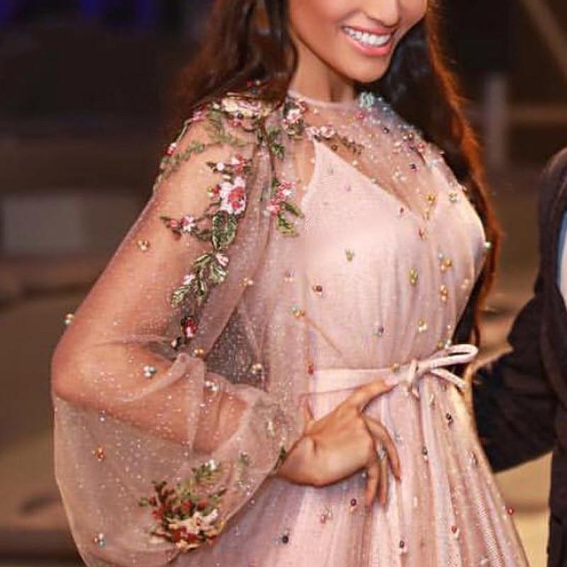 Elegant Pearl Pink Long Sleeves Prom Dresses with Appliques Beaded