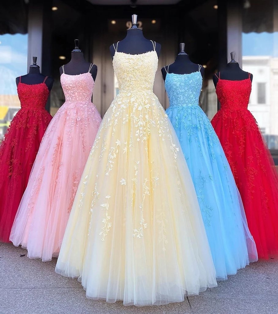 Spaghetti-Straps Tulle Burgundy Long Prom Dresses with Appliques