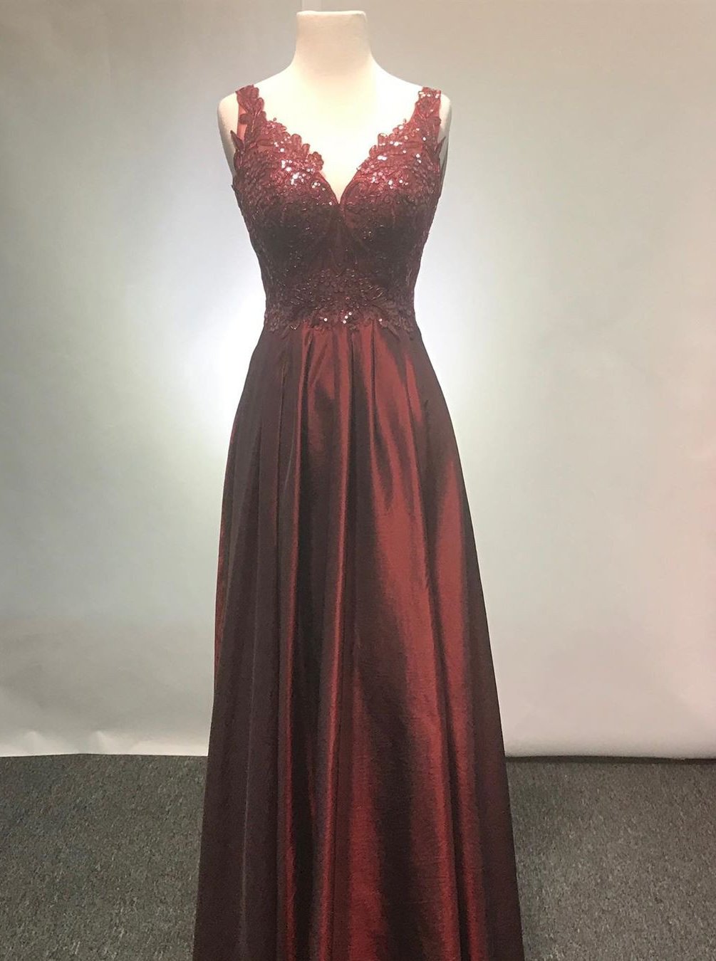 A-Line V-Neck Long Burgundy Prom Dresses with Appliques