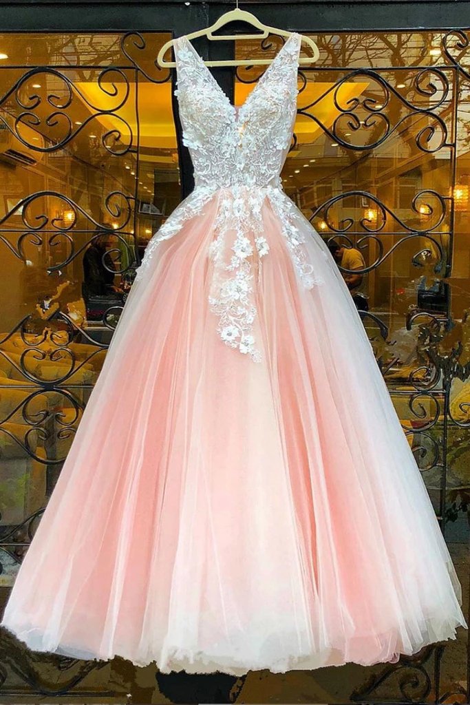 A-Line V-Neck Tulle Appliqued Floor Length Prom Dresses
