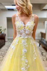 A-Line V-Neck Tulle Long Prom Dress with Appliques, Yellow Graduation Gown
