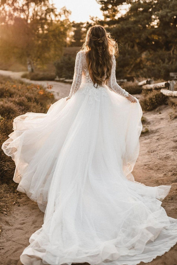 A-Line V-Neck Long Sleeve Tulle Boho Wedding Dress with Lace Appliques