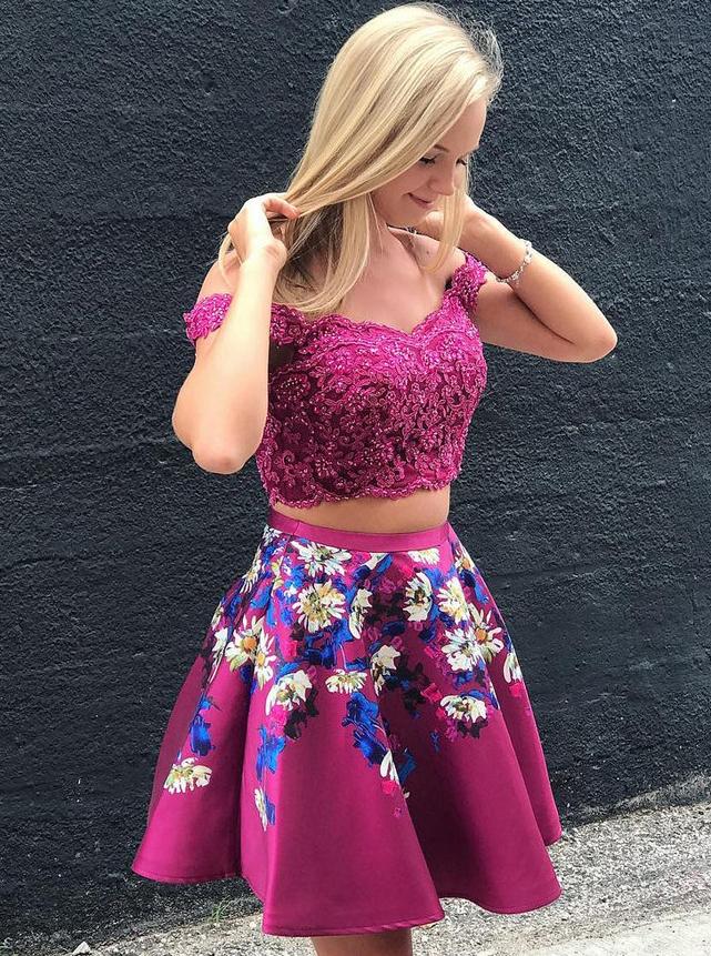 Off-Shoulder Lace Applique Two-Piece Homecoming Dresses, Floral Print Short Prom Dress