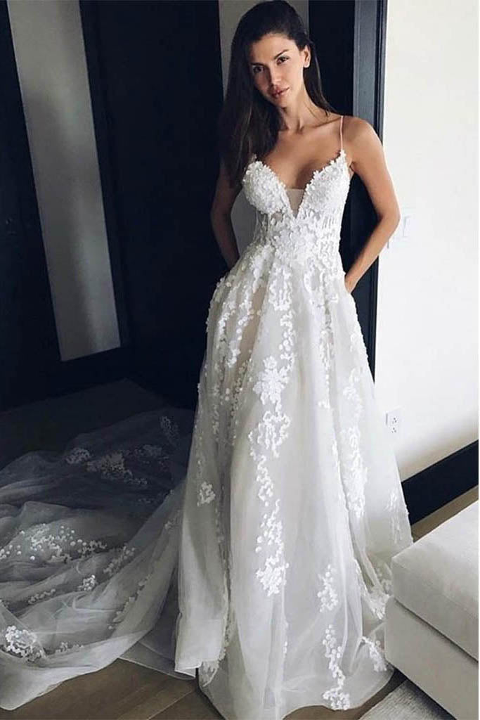 Boho Lace Applique Spaghetti Strap Beach Wedding Dress