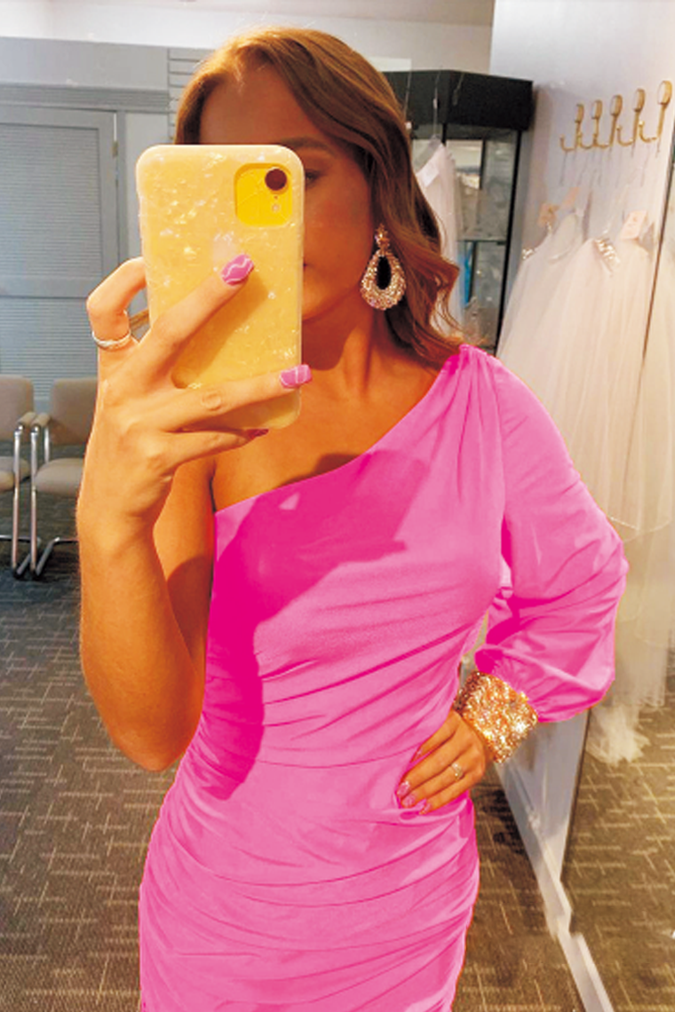 One-Shoulder Sleeve Tight Short Prom Dresses, Hot Pink Homecoming Dress
