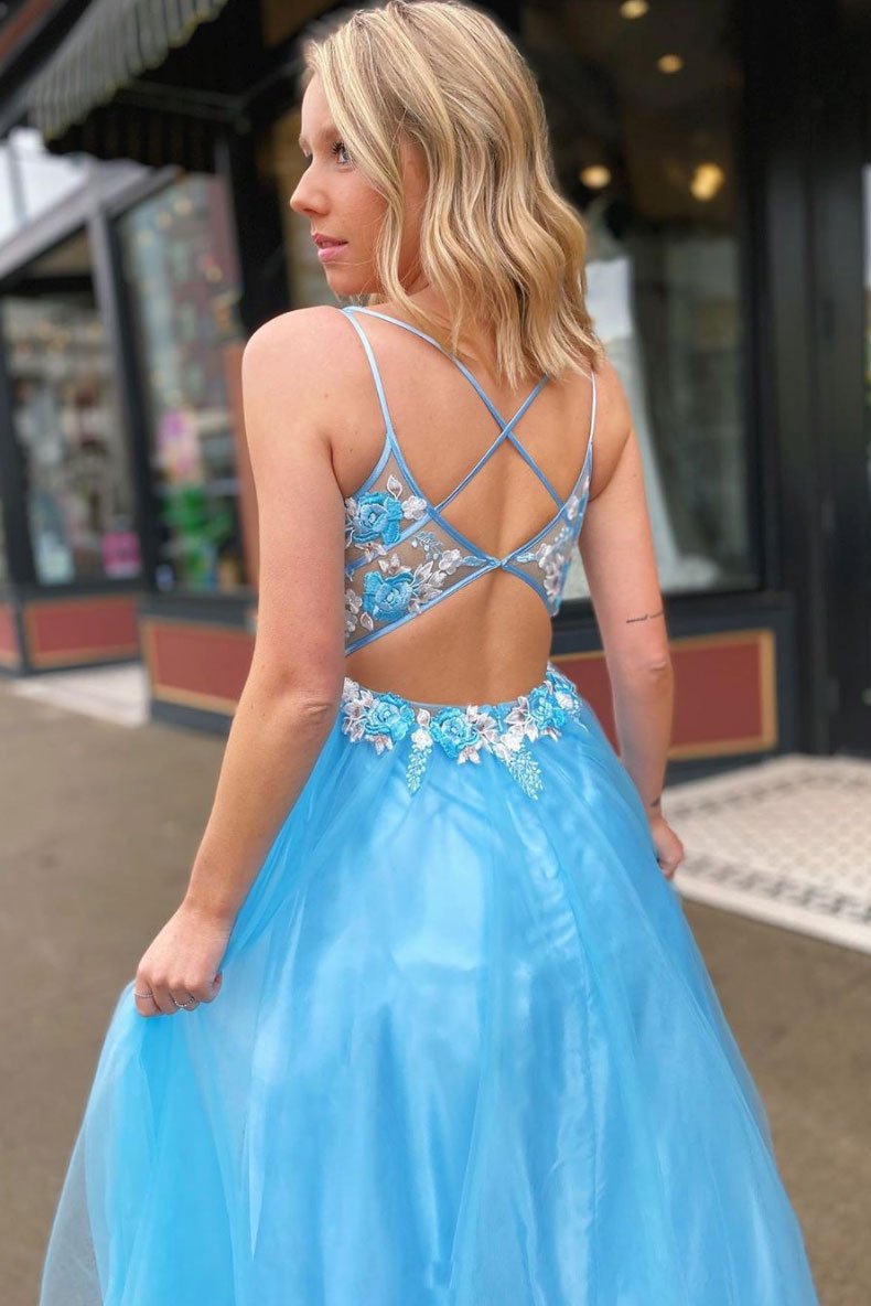 Blue V-Neck Lace Appliques Tulle Long Prom Dress with Open Back