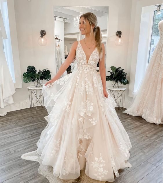 Elegant V-Neck Tulle Prom Dresses, Princess Long Wedding Dresses