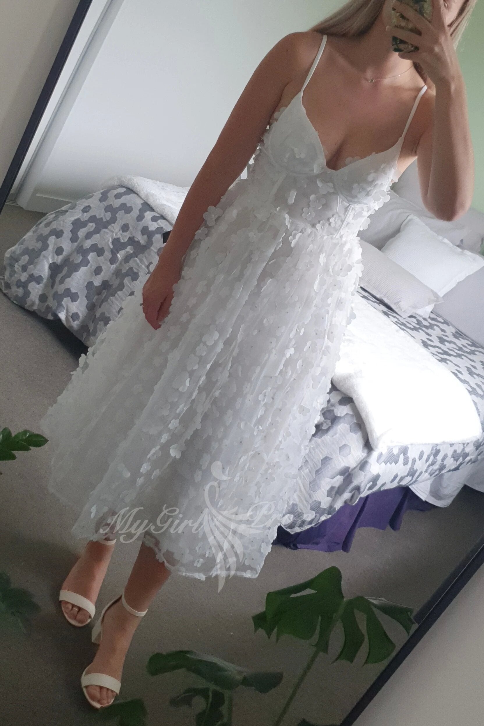 A-Line V-Neck 3D Floral Homecoming Dress, Sleeveless Party Gown