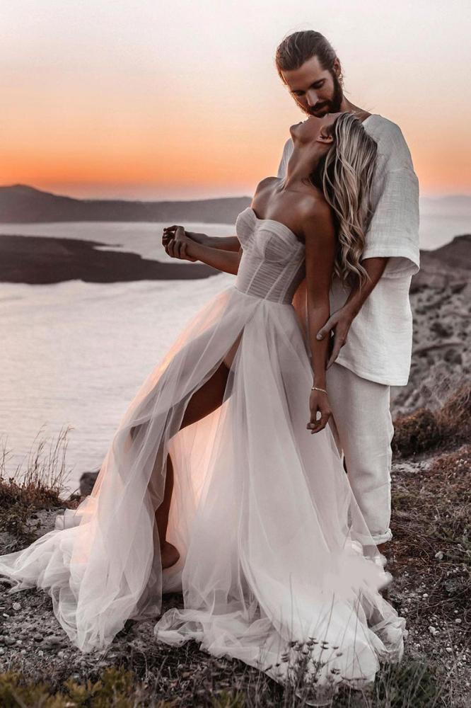 A-Line Sweetheart Tulle Bohemian Wedding Dress with Slit