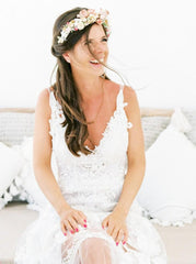 Backless A-Line Beach Wedding Dress with Appliques