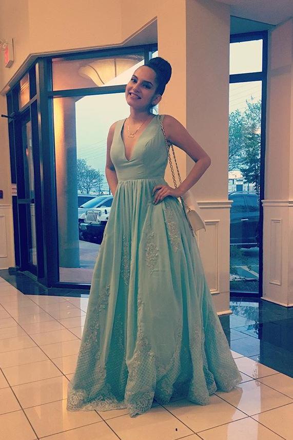 Charming Blue Chiffon A-Line V-Neck Long Prom Dress