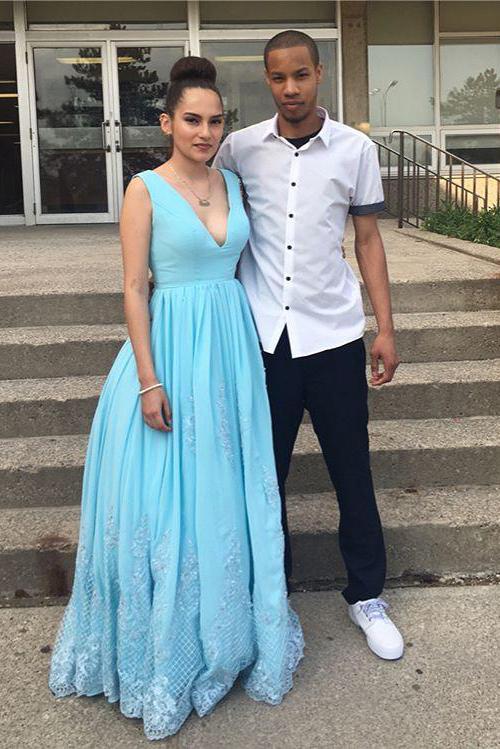 Charming Blue Chiffon A-Line V-Neck Long Prom Dress