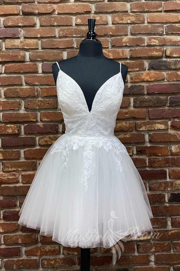 Chic A-Line Red Appliques Lace Homecoming Dresses, Tulle Short Prom Dress