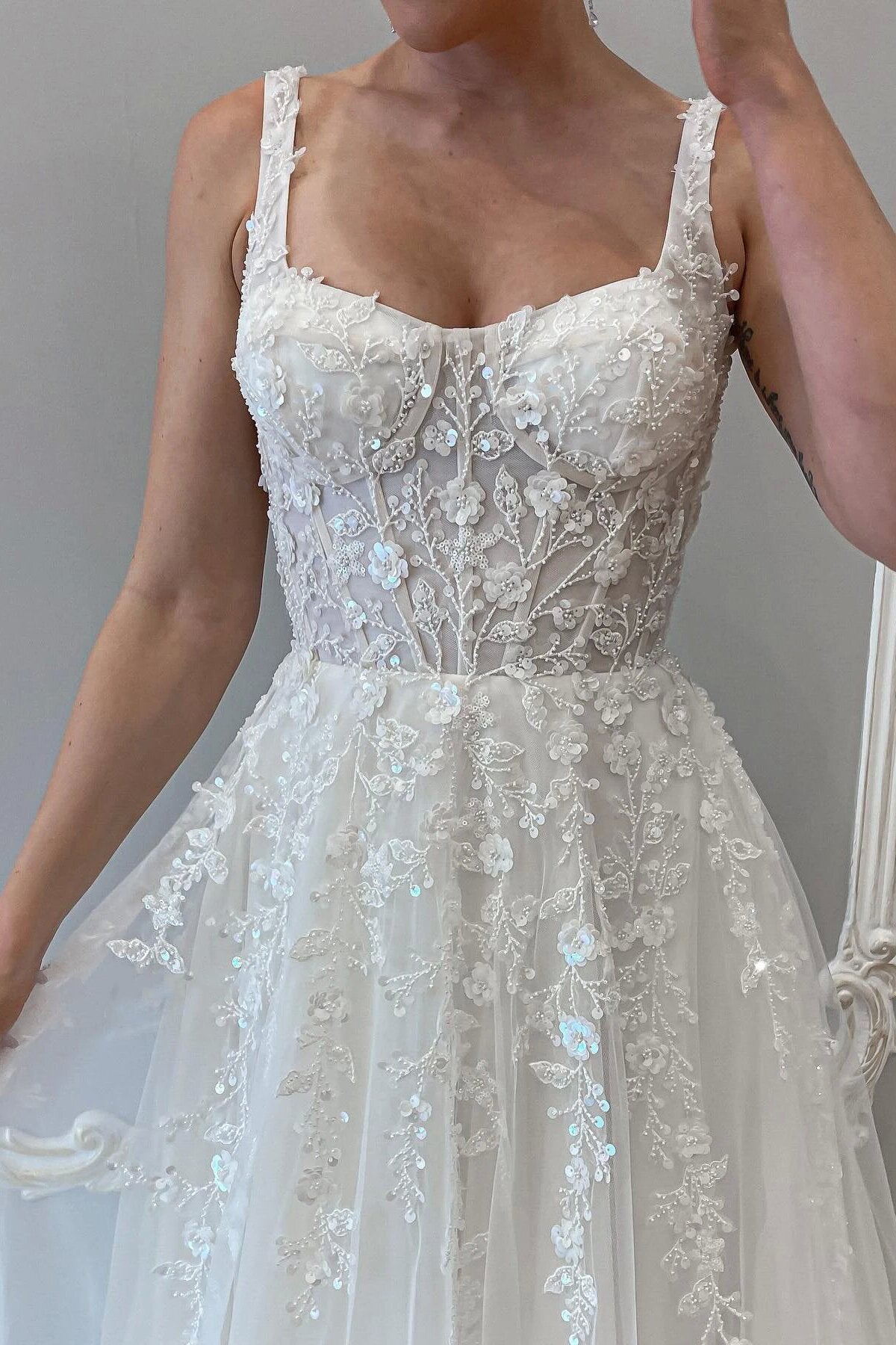 Elegant Straps Beaded Applique A-Line Backless Wedding Dress