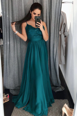 Emerald Green A-Line Spaghetti Straps Long Prom Dress