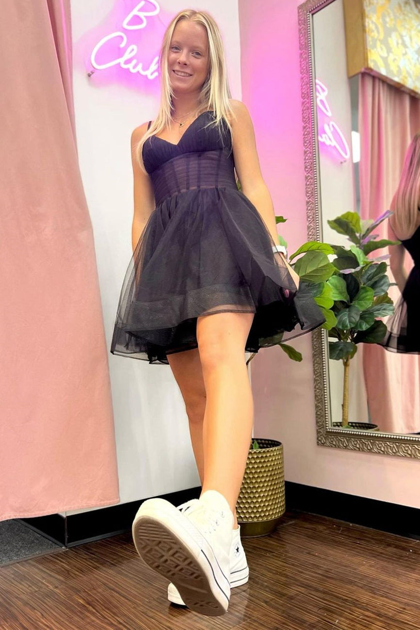 New Short A-Line V-Neck Hot Pink Tulle Homecoming Dresses