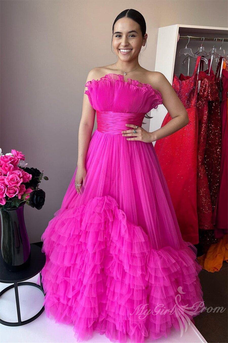Black A-Line Strapless Layered Tulle Princess Prom Dress