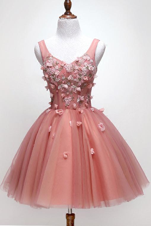 Chic Floral Applique A-Line V-Neck Peach Sweet 16 Homecoming Dress