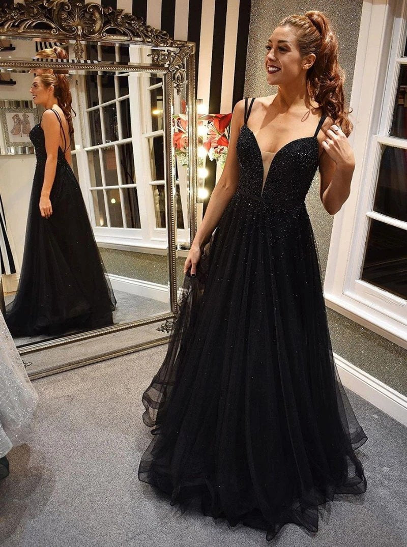 A-Line V-Neck Tulle Black Prom Dresses Backless Formal Gown with Beading