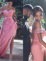 Elegant Sheath Off-Shoulder Lace Long Prom Dress