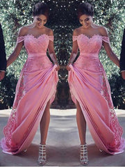 Elegant Sheath Off-Shoulder Lace Long Prom Dress