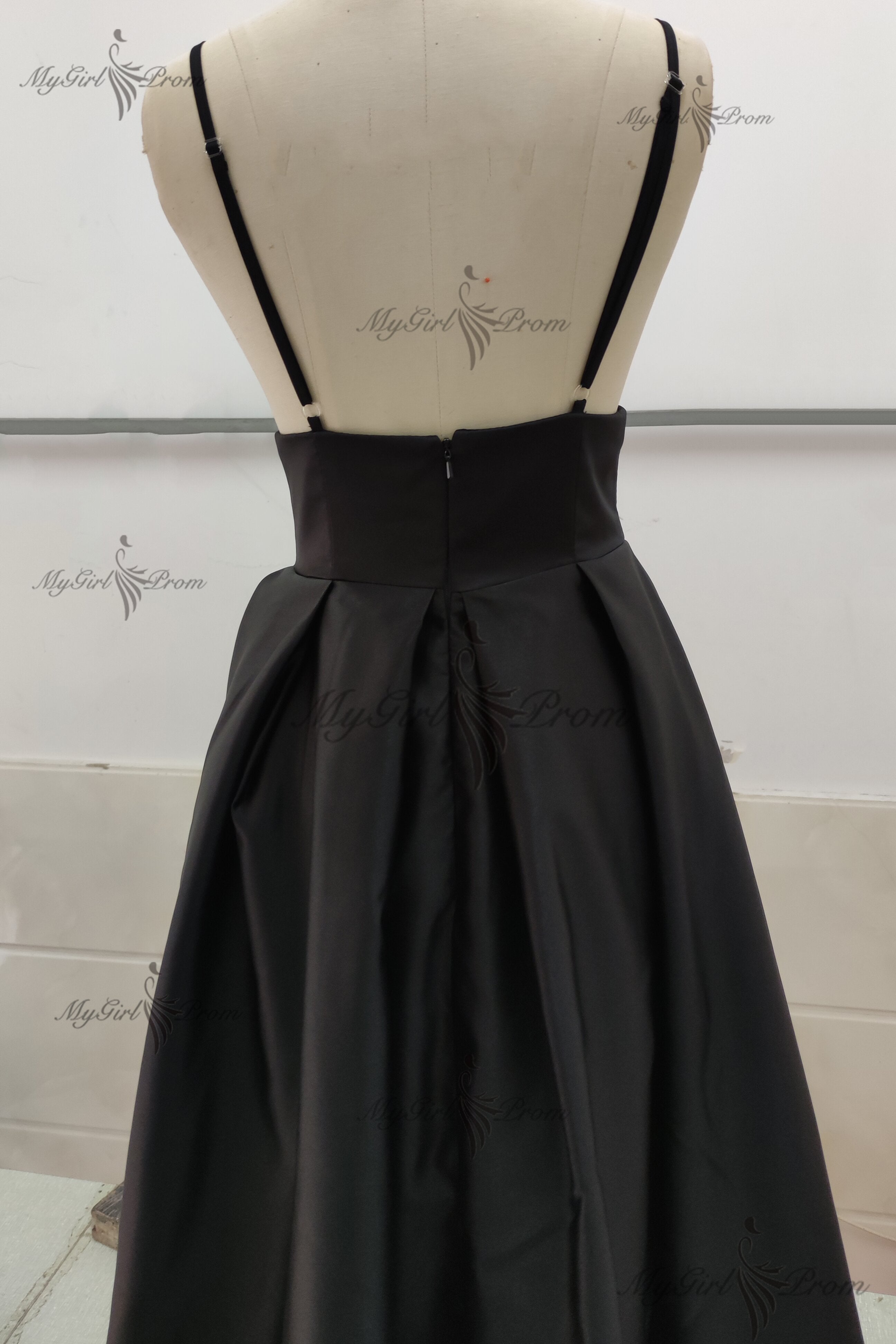 Simple A-Line V-Neck Red Long Prom Dresses, Formal Evening Dress with Pockets