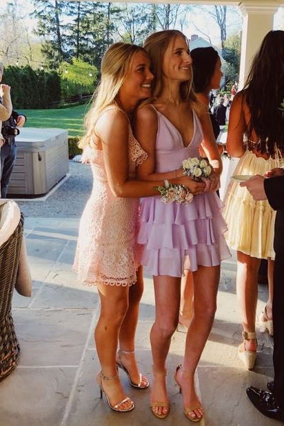 Charming Spaghetti Straps Chiffon Mini Tiered Homecoming Dress