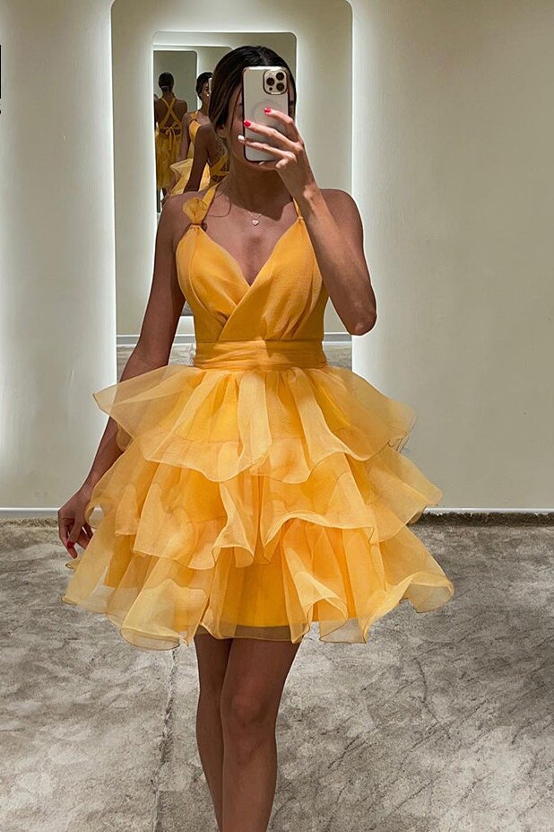 Organza Purple Short Prom Dresses, A-Line Tiered V-Neck Homecoming Dress
