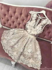 Short Prom Dresses, Appliques A-Line V-Neck Tulle Homecoming Dress