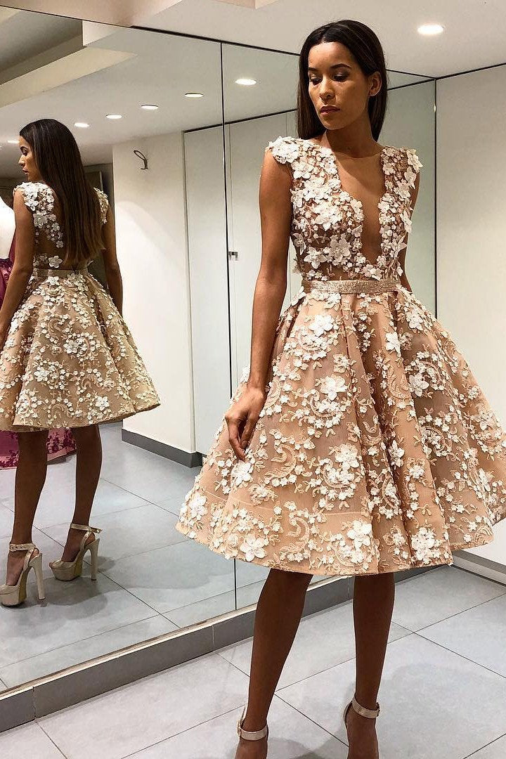 A-Line Scoop Appliques Knee Length Prom Dresses Backless Party Dress