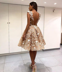 A-Line Scoop Appliques Knee Length Prom Dresses Backless Party Dress
